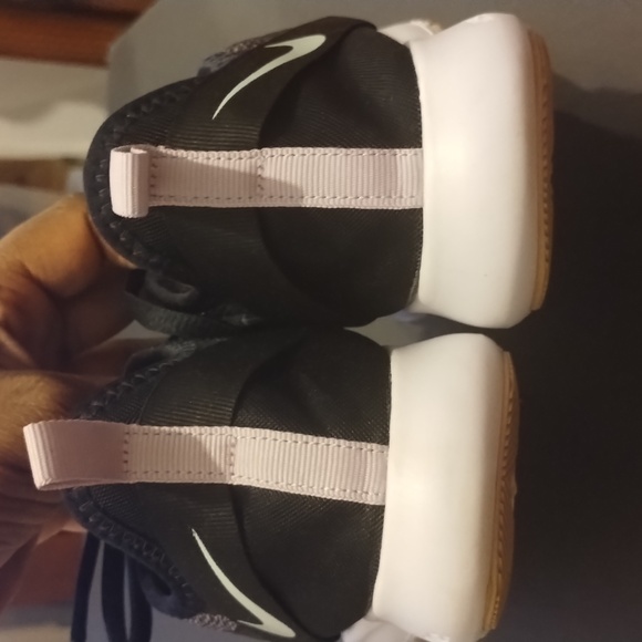 Nike Flex TR9 Women's Shoes 6 EUC - Picture 4 of 10